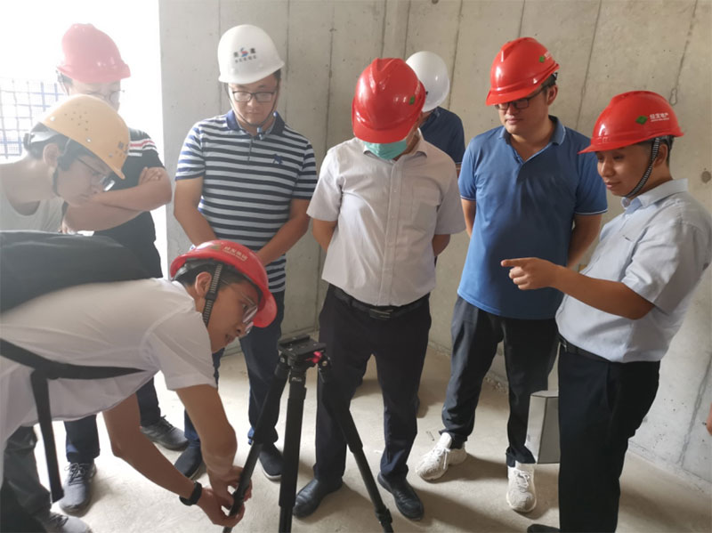 000000.jpg 000000.jpg