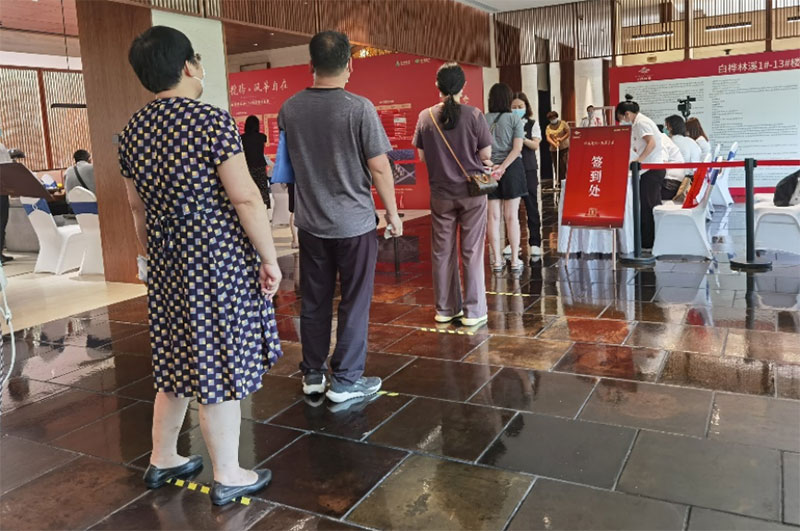 000000.jpg 000000.jpg