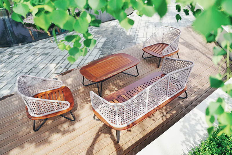 000000.jpg 000000.jpg