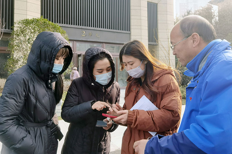 000000.jpg 000000.jpg