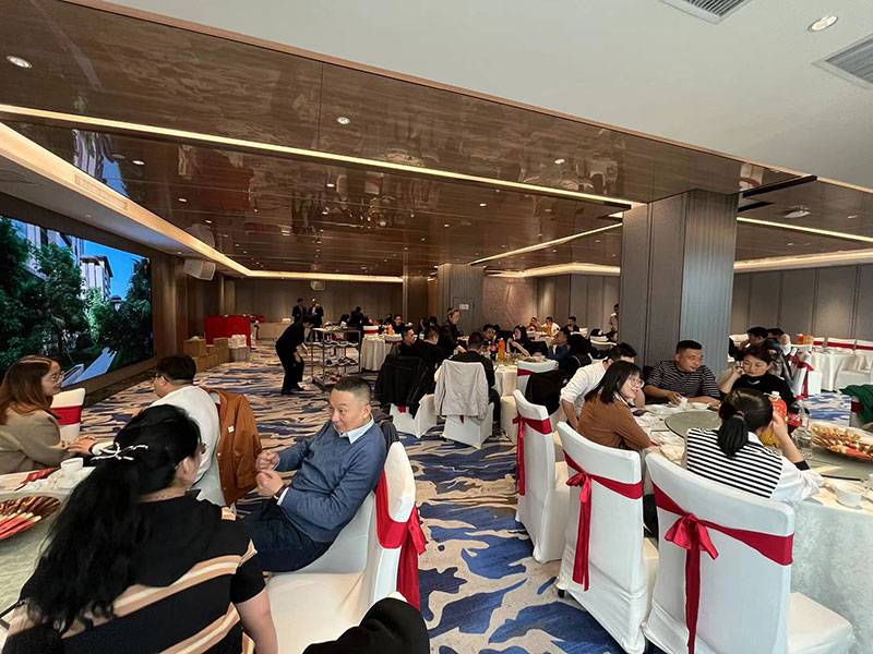 000000.jpg 000000.jpg