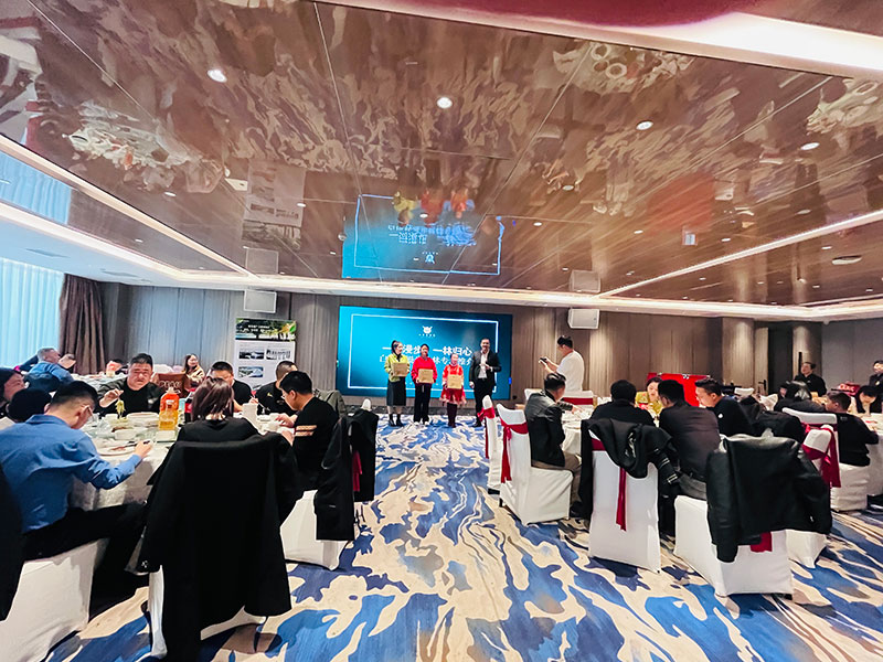 000000.jpg 000000.jpg