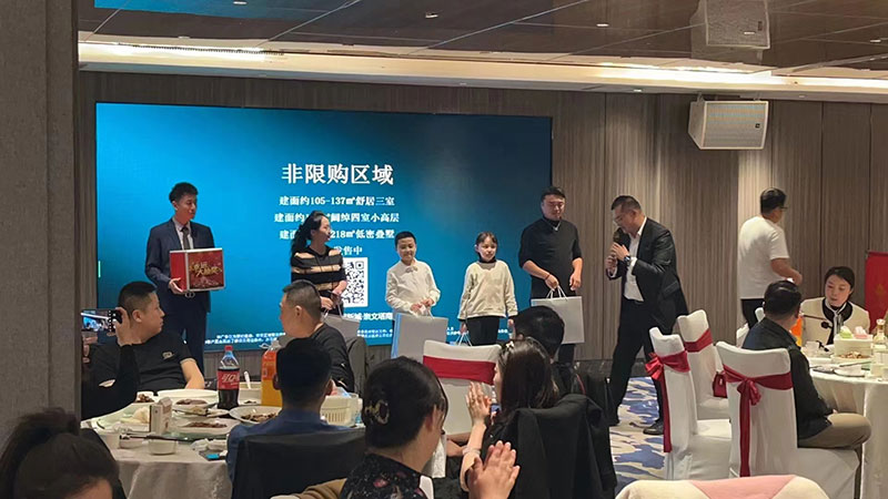 000000.jpg 000000.jpg