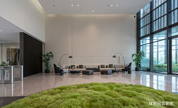 000000.jpg 000000.jpg