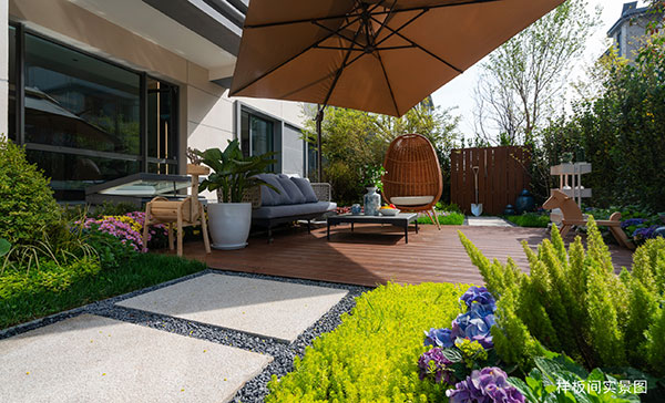 000000.jpg 000000.jpg