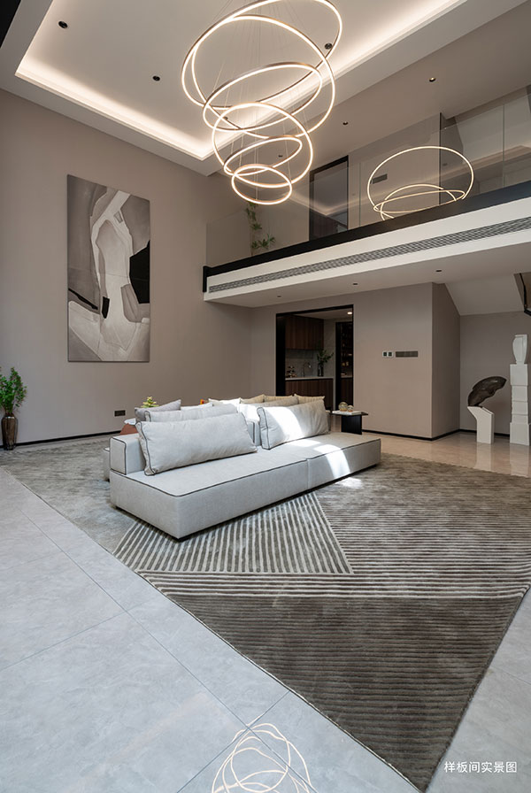 000000.jpg 000000.jpg