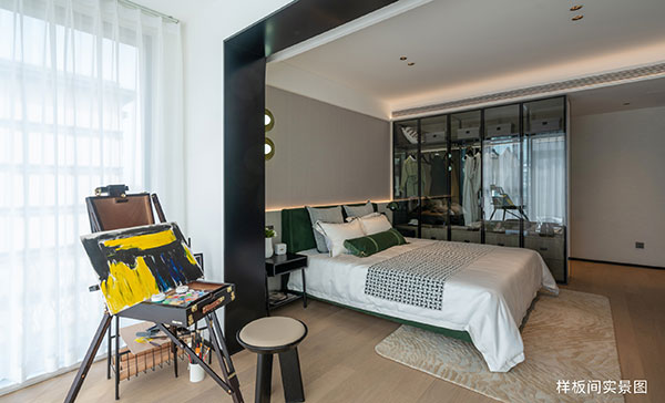 000000.jpg 000000.jpg