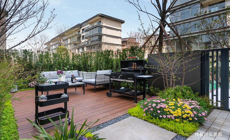 000000.jpg 000000.jpg