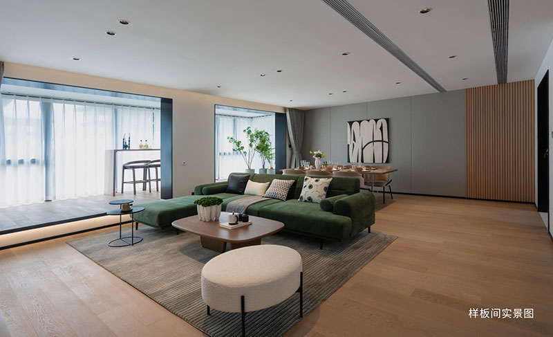 000000.jpg 000000.jpg