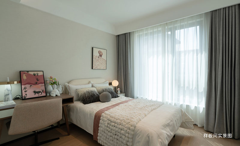 000000.jpg 000000.jpg