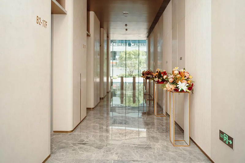 000000.jpg 000000.jpg