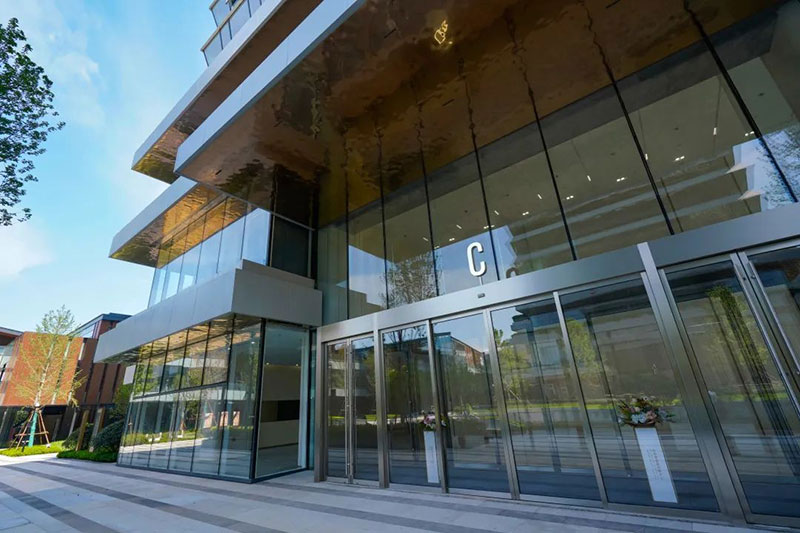 000000.jpg 000000.jpg