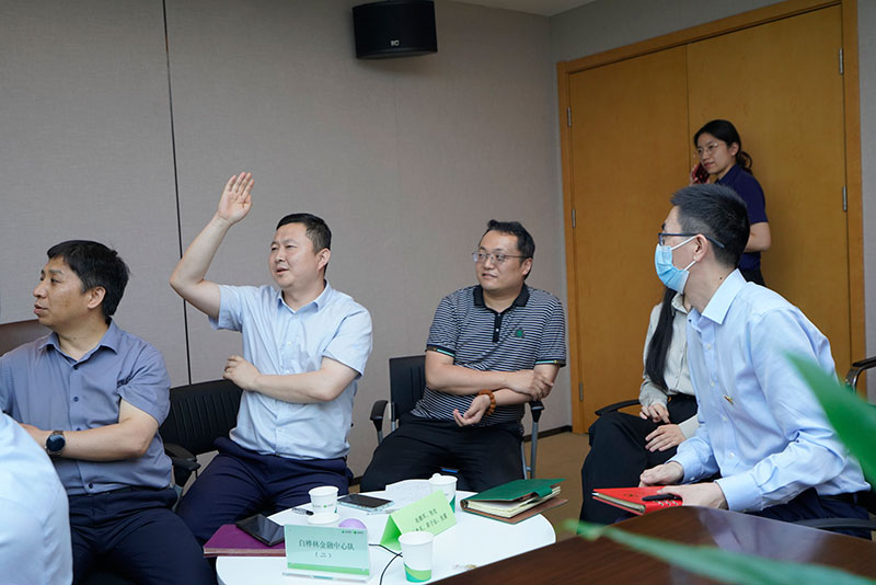 000000.jpg 000000.jpg