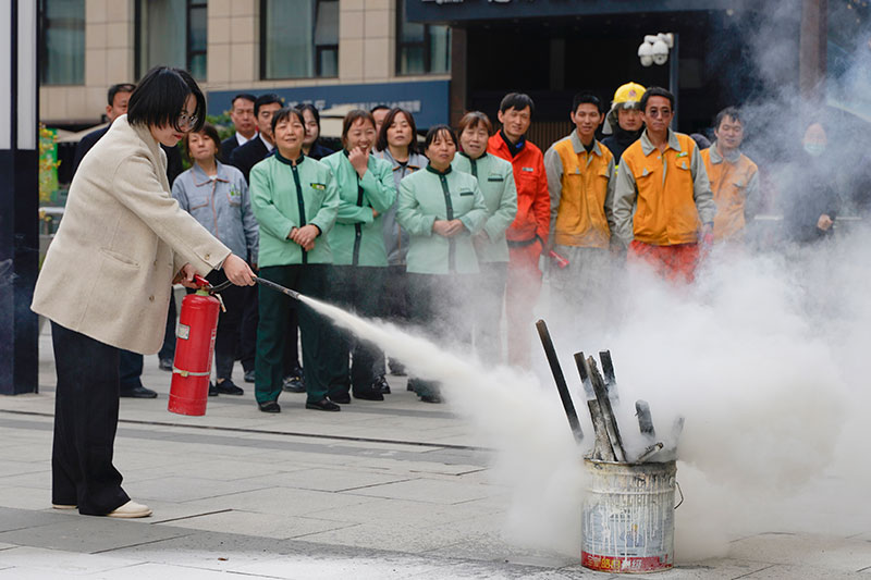 000000.jpg 000000.jpg