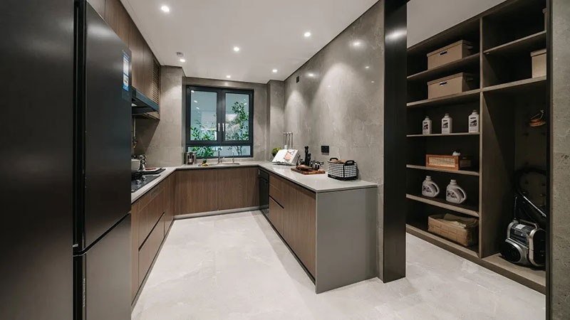 000000.jpg 000000.jpg