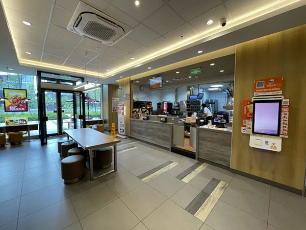 000000.jpg 000000.jpg