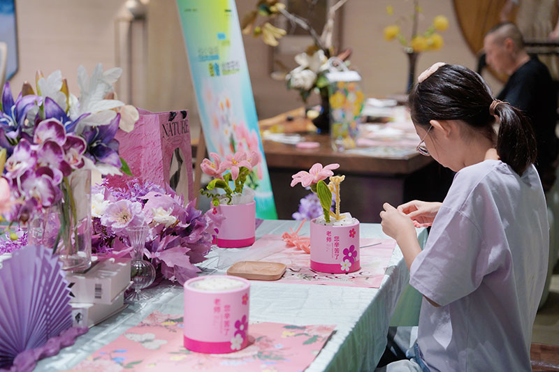 000000.jpg 000000.jpg