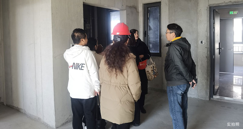 000000.jpg 000000.jpg