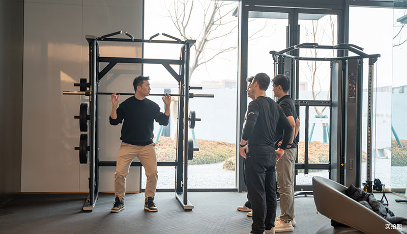 000000.jpg 000000.jpg