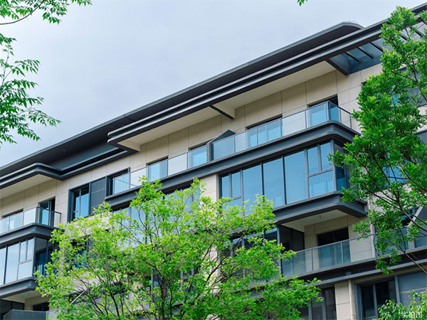 000000.jpg 000000.jpg