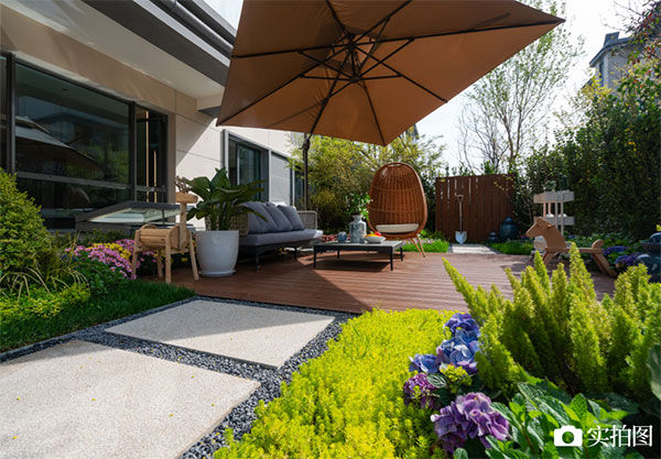 000000.jpg 000000.jpg