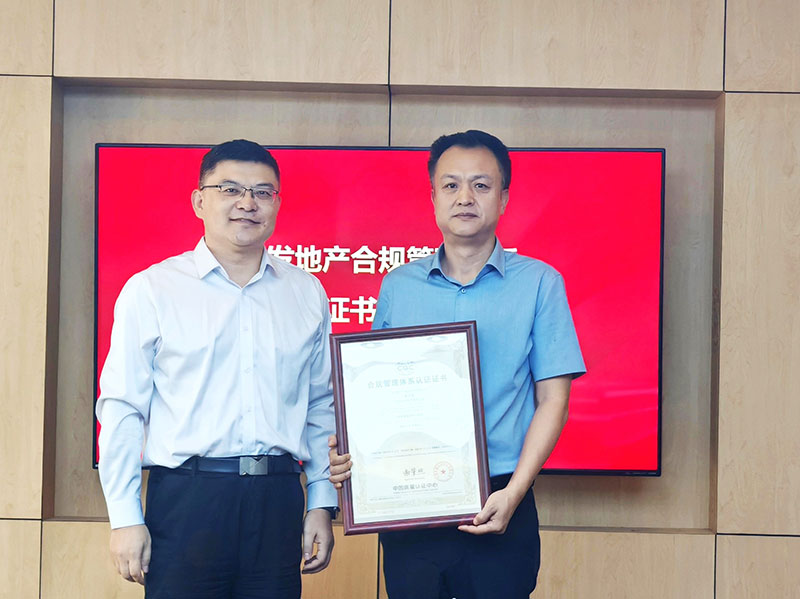 000000.jpg 000000.jpg