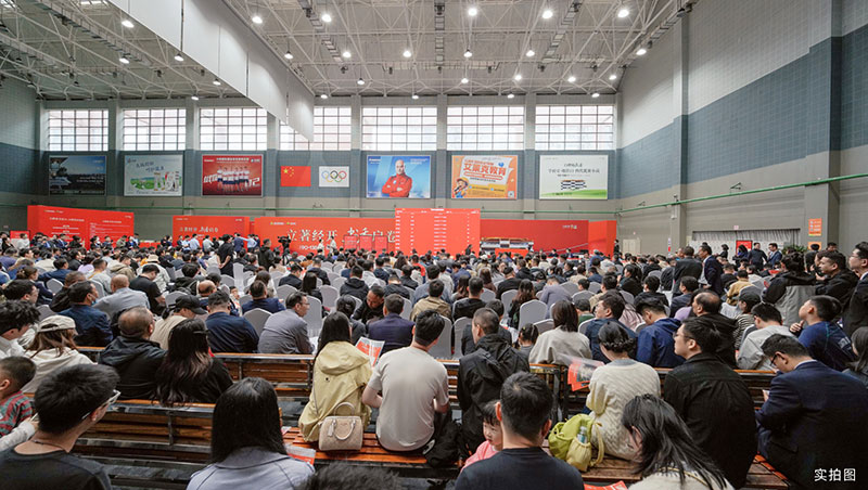 000000.jpg 000000.jpg